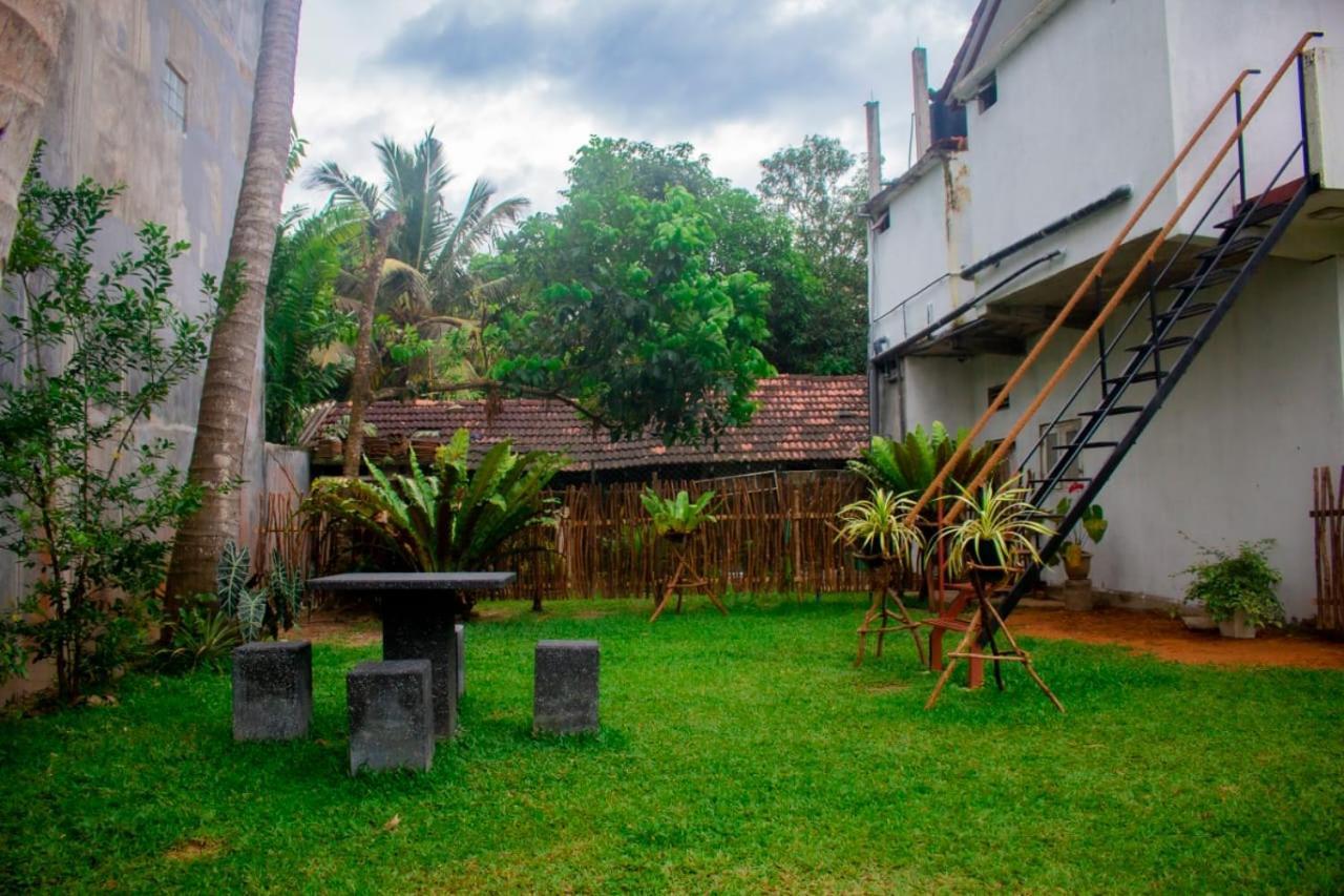 Nisali Weligama